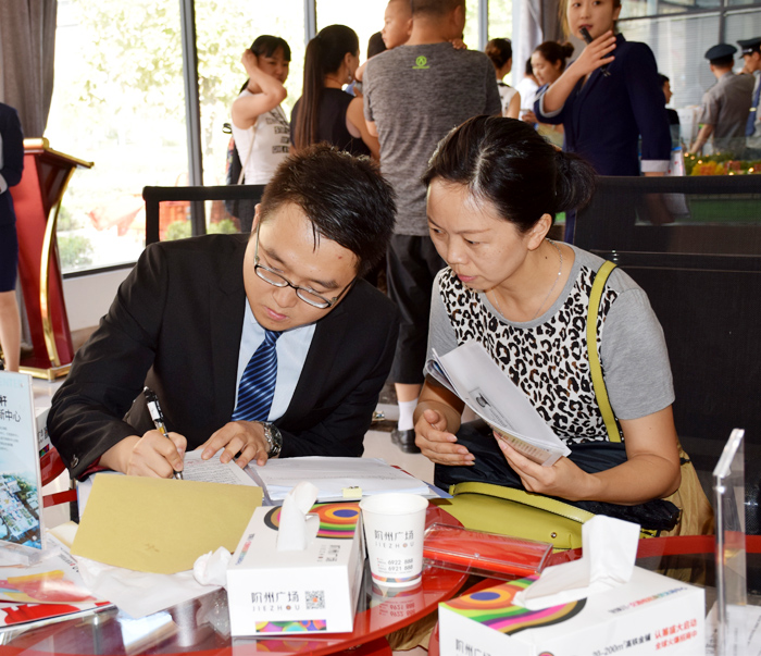 喜報(bào)！捷報(bào)！一經(jīng)推出即成隴南商業(yè)傳奇！