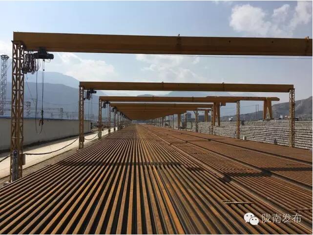 蘭渝鐵路最新進(jìn)展！除胡麻嶺隧道外已全線鋪通